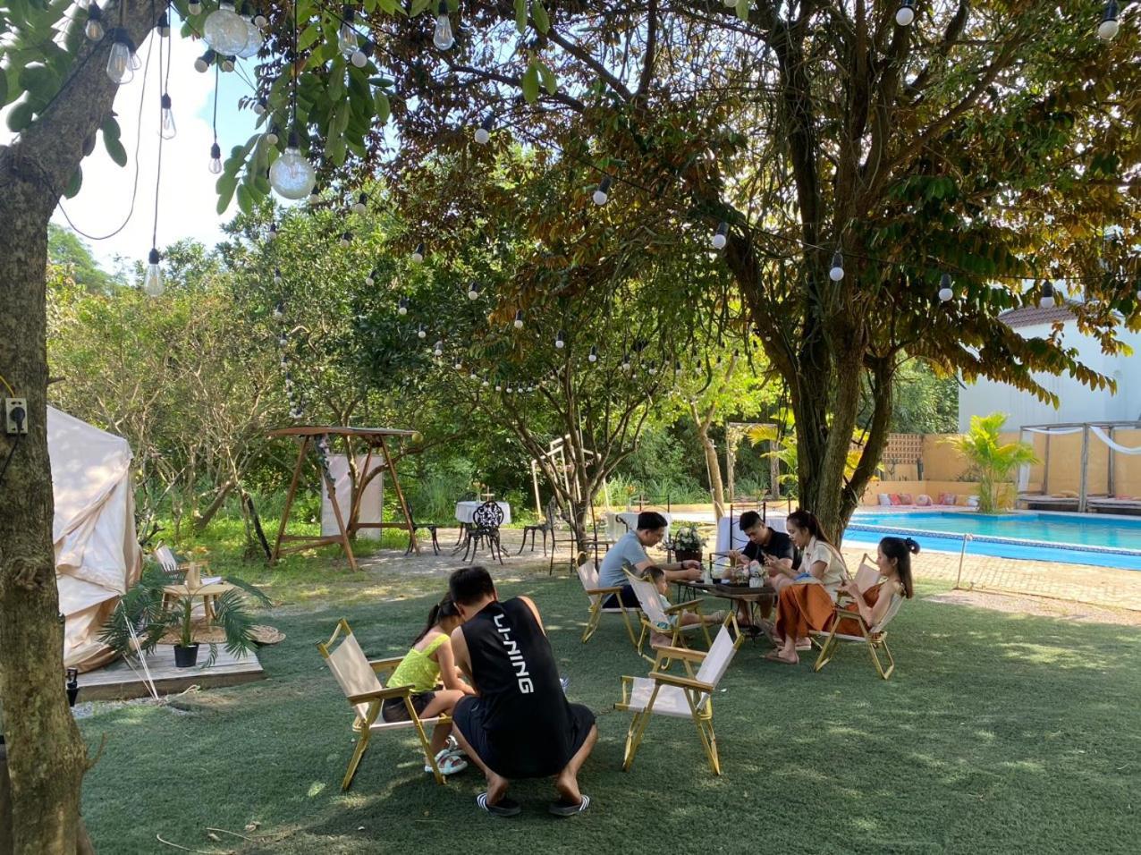 Veque Farm 08. Farm Nuoi Tho, Be Boi, Bi-a, Bbq San Vuon, Karaoke, Nha Hang, Tra Chieu Mien Phi. *